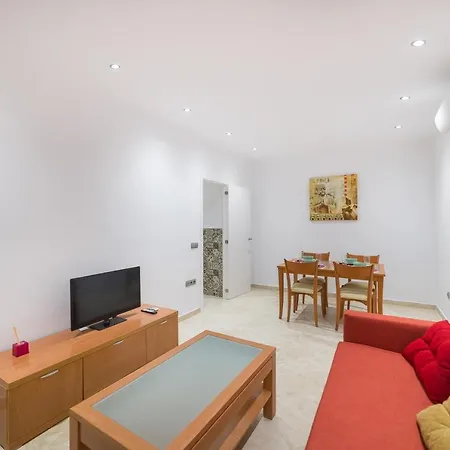 Apartament Enca Maria *